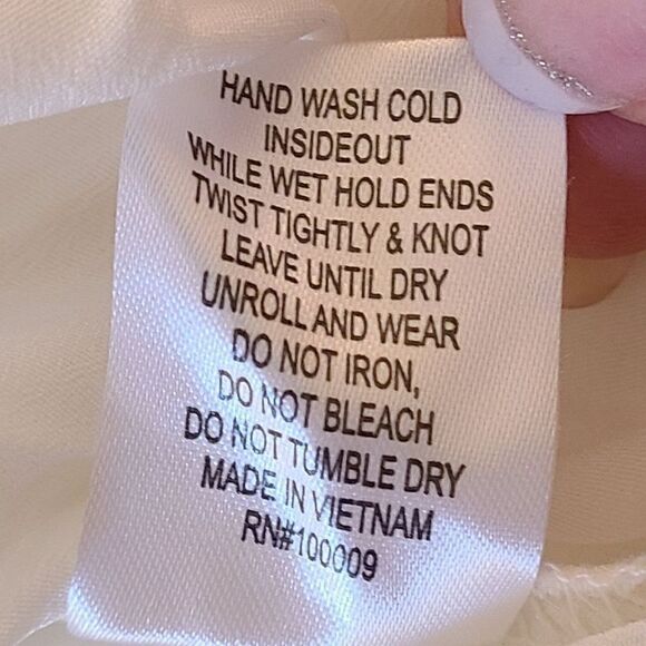 By JJ Lightweight Off White Summer Dress Size S - Picture 7 of 9